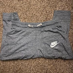Nike Grey Sweatpants👽🤍